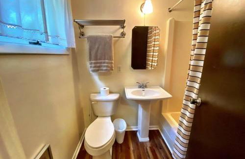 Cozy Cottage Lake Access Fire Pit - Foto 16