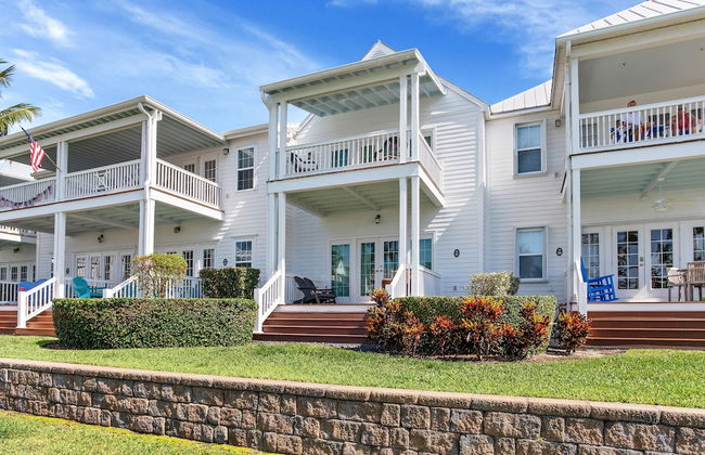 Waterfront Luxury Villa With Sunset Views And Boat Slip 3 Bedroom Townhouse by RedAwning - Foto 49