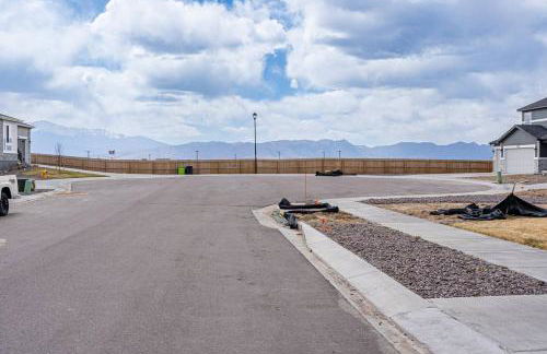 Stylish Luxury Suite: Hot Tub, Mini Golf, MT-Views - Apartment - Foto 23