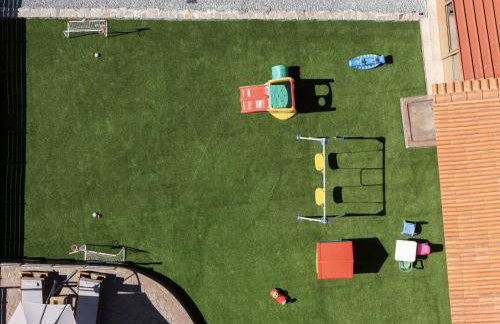 Villa Pasiphae - With Private Heated Pool - Photo 8