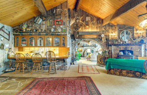 Waterfront Hood Canal Home with Pool Table! - Foto 8