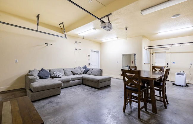 BIZI near Galleria Mall - Foto 30