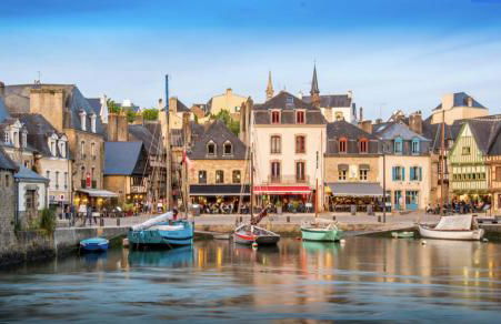 Coup de Coeur sur le Port de ST GOUSTAN, Trés Bel Appartement avec Terrasse - Foto 14