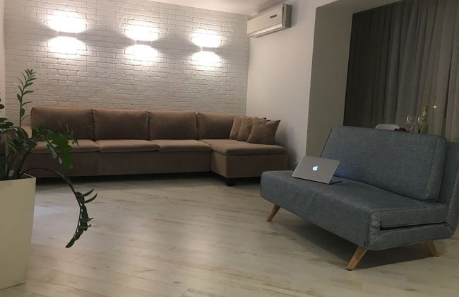 Apartment on Okeanskiy Pr. 90 - Photo 3