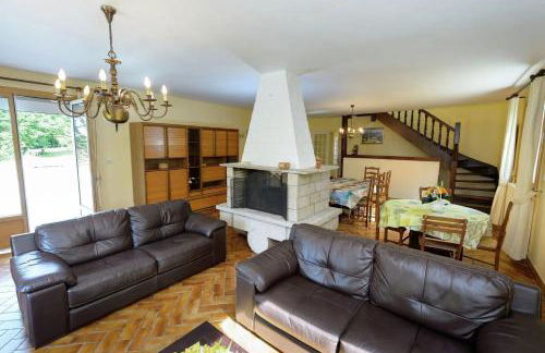 Villa spacieuse à Concarneau avec piscine privée - Photo 6