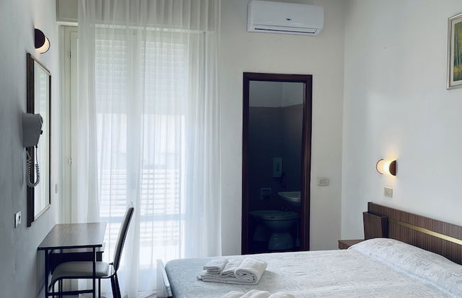 Hotel Sara - 2 Guests Room - n 13 - Foto 10