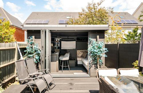 Quayside Home with Seperate Bar and optional access to Beach Hut - Foto 20