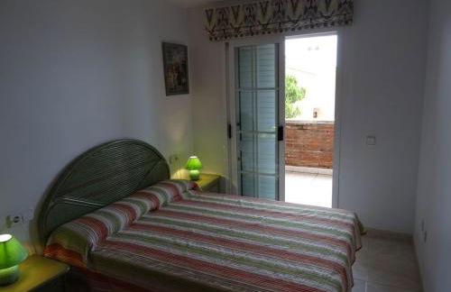 Casa unifamiliar en primera linea de mar - Foto 9