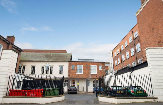 Host Stay Shaw Street Mews Basement - Foto 32