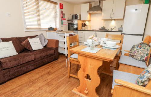 The Retreat - Photo 10