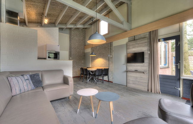 Restyled Bungalow with Dishwasher near Nature Reserve - Photo 9