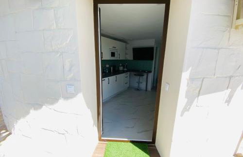 Apartments with tropical garden and sea water pool - Foto 51