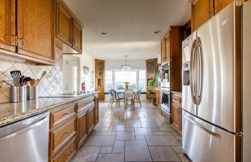 Grand Wine Country 6BR Retreat Hot Tub & Views - Foto 7