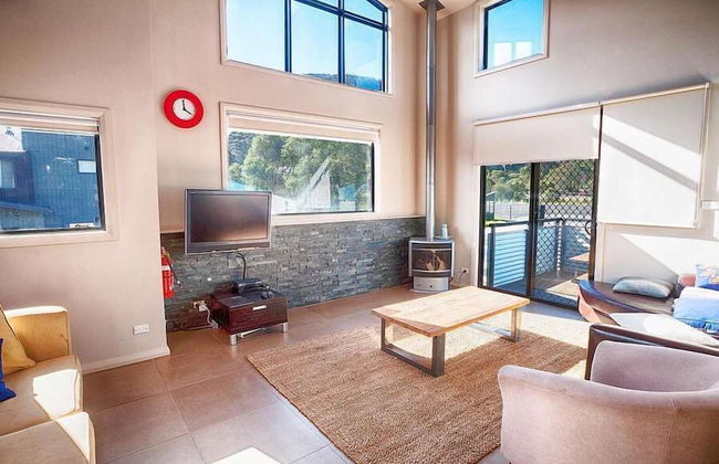 Blues Air 1 - Photo 8