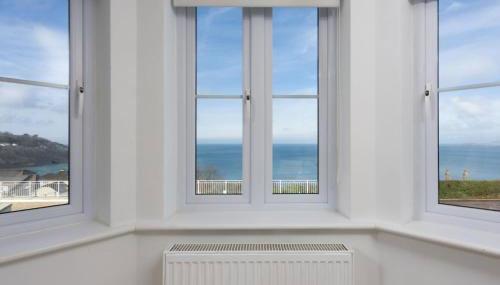 Bay View, Compass Point, Sea Views, Free Parking and WiFi - Foto 2