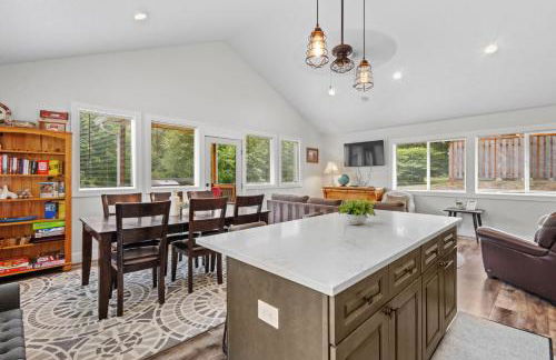 Nehalem Coastal Oasis - Secluded Coastal Home with Hot Tub on 14 Acres - Foto 10