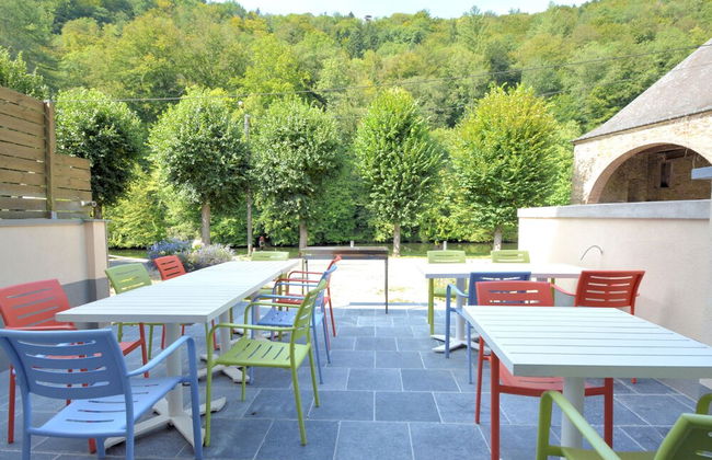 Child Friendly Holiday Home in Bouillon near River - Photo 24