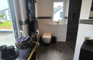 VILLA VULKANEIFEL -modern -familienfreundlich -Terrasse -Doppelgarage -ruhiger Lage - Foto 32