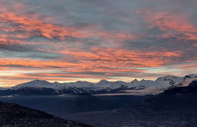 Scenic Mountain View Apartment - Foto 16