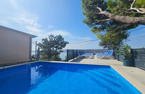 Beachfront House Ivana with Pool - renovated 2025 - Foto 4
