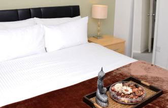 SM Dreams Unlimited Serviced Accommodation- Stanwell-Staines-Heathrow - Foto 37