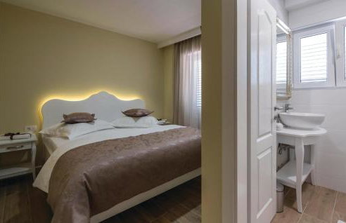 Beautiful Home In Zavojane - Foto 35