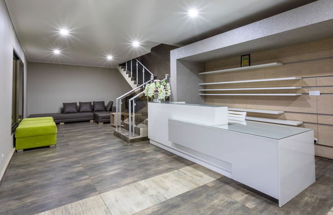 Fallsway Suites - Photo 3