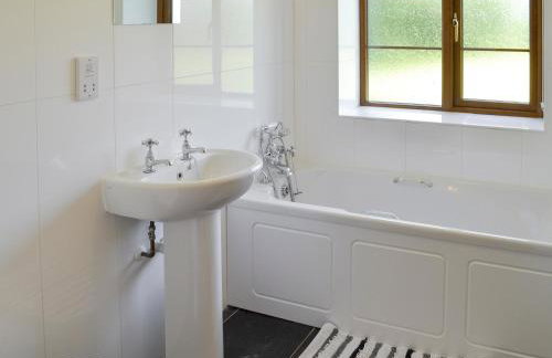 Tarka's Holt Log Cabin-Ukc2102 - Foto 11