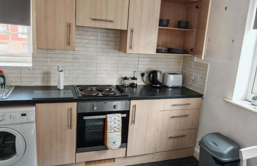 2 bed Flat near Corby Town Centre - Photo 3