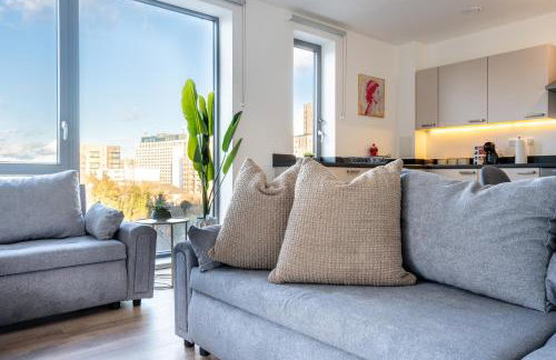 Central Wembley Stadium Luxe Stay with Pool Table - Foto 25