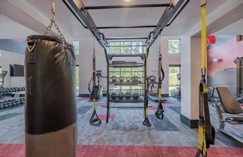 Luxury Apt with shopping and restaurants - Foto 40