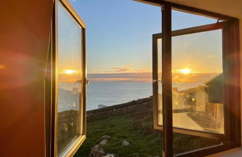 Goferydd, South Stack, Anglesey, 4 bed luxury home, hot tub, dog friendly - Foto 62