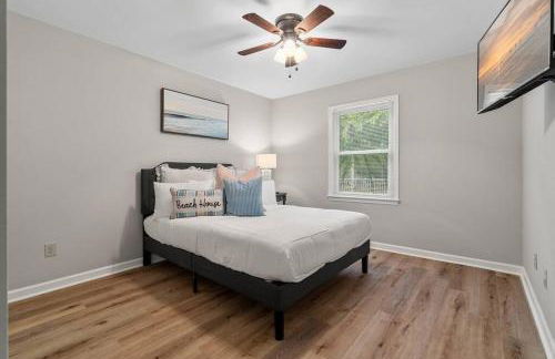 Cozy Lake Home - Jacuzzi King Bed Marina Access - Foto 14