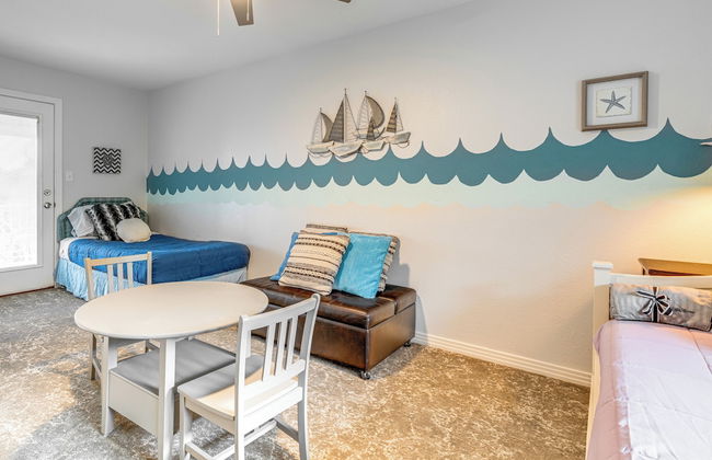Beach & Pool Access at Lake Travis Family Getaway! - Foto 19