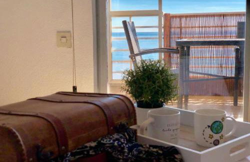 Stunning Sea View - Photo 14