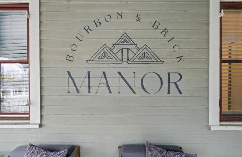 Bourbon Trail Duplex~ HOT TUB~ Walk to Downtown - Foto 35