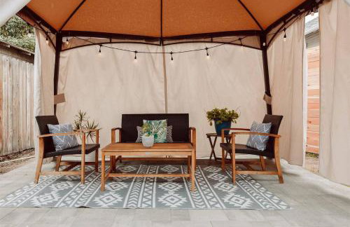 Walk to Beach - Beach Gear - Easy Parking - Foto 57