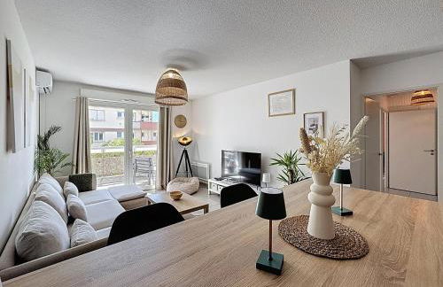 Superbe Appart 2ch, clim, terrasse, pkg, wifi, tv - Photo 8