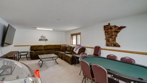 2 Mi to Super Rink Sporty Group Getaway in Blaine - Foto 3