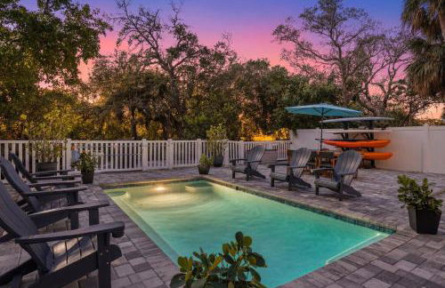 Canal-Front Oasis in Terra Ceia Pool, Patio, Dock - Foto 24