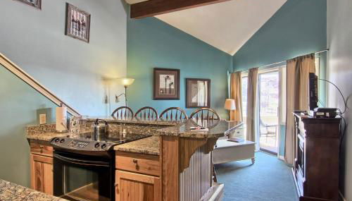 210 Pointes North Inn - Photo 1