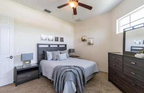 Luxury Townhouse Minutes from Beach and Downtown - Foto 15