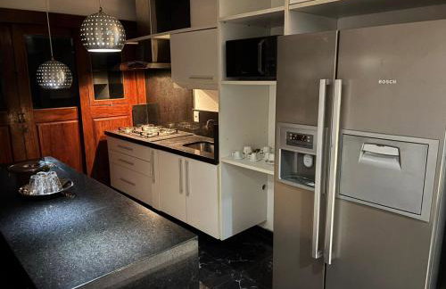 La Casa Amarela - Toda Novinha - Foto 6