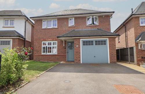 29 Ernest Dawes Avenue - Photo 2