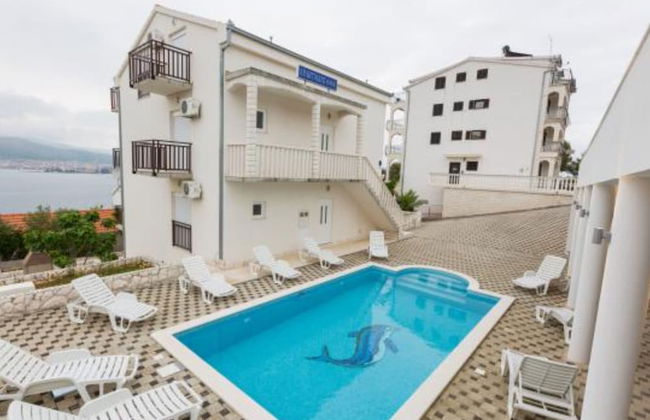 Apartmani Bridić Okrug Donji - Foto 23