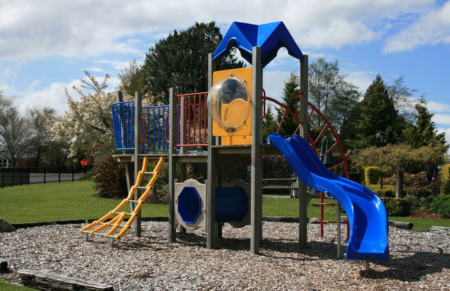 Te Anau Top 10 Holiday Park - Photo 68