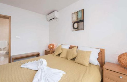 Stunning Home In Kuciste With Sauna - Photo 46