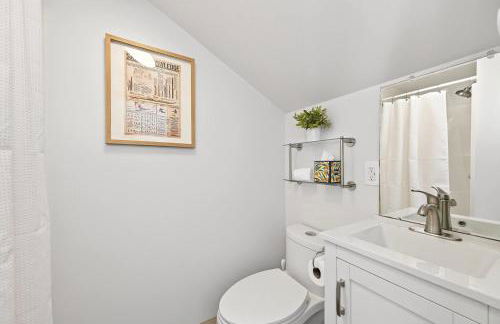 Updated 3BR Townhome Across From Holiday Valley - Foto 18