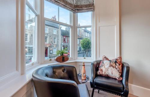 Old Bank House - Photo 6