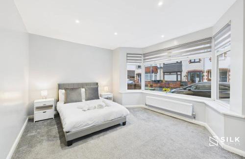 Refurbished 4-Bed, Open-Plan Living, Sleeps 10 - Foto 71